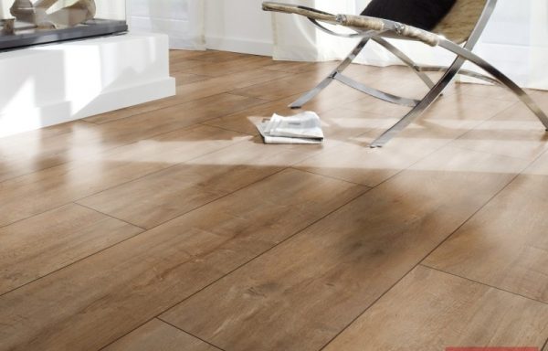 Ламиниран паркет 8 mm EXQUISIT Plus D 4983 ER – V4 – Oriental Oak Nature