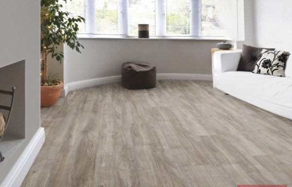 Ламиниран паркет 8 mm EXQUISIT Plus D 3662 ЕR – V4 – Montmelo Oak Silver