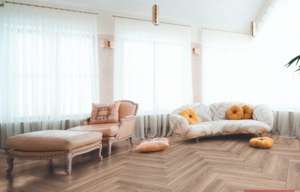 Ламиниран паркет 8 mm HERRINGBONE D 3766 ER – Metz Oak