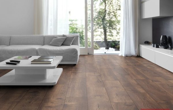 Ламиниран паркет 10 mm AMAZONE D 4766 ER – V 4 – Pettersson Oak Dark